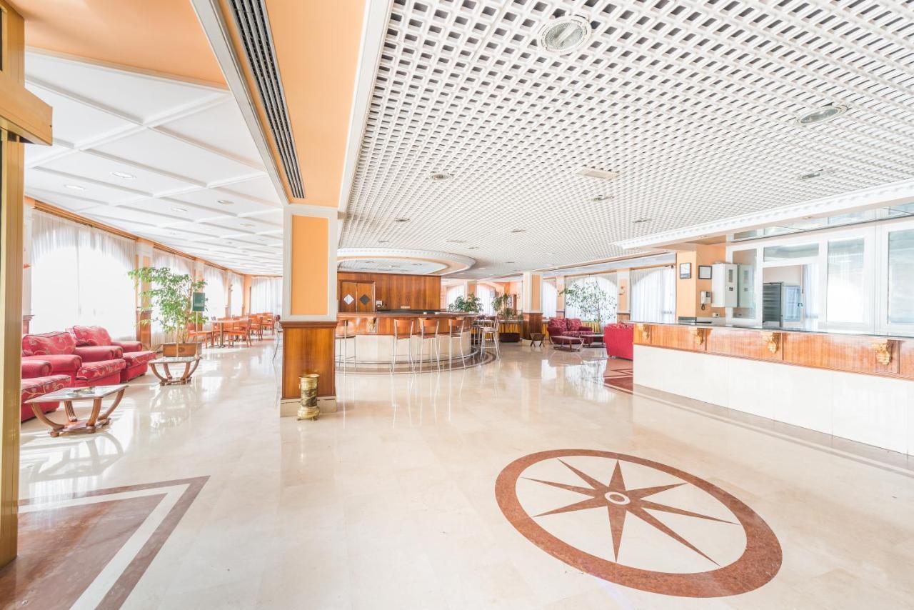 Hospedium Hotel Blu Sondika Luaran gambar