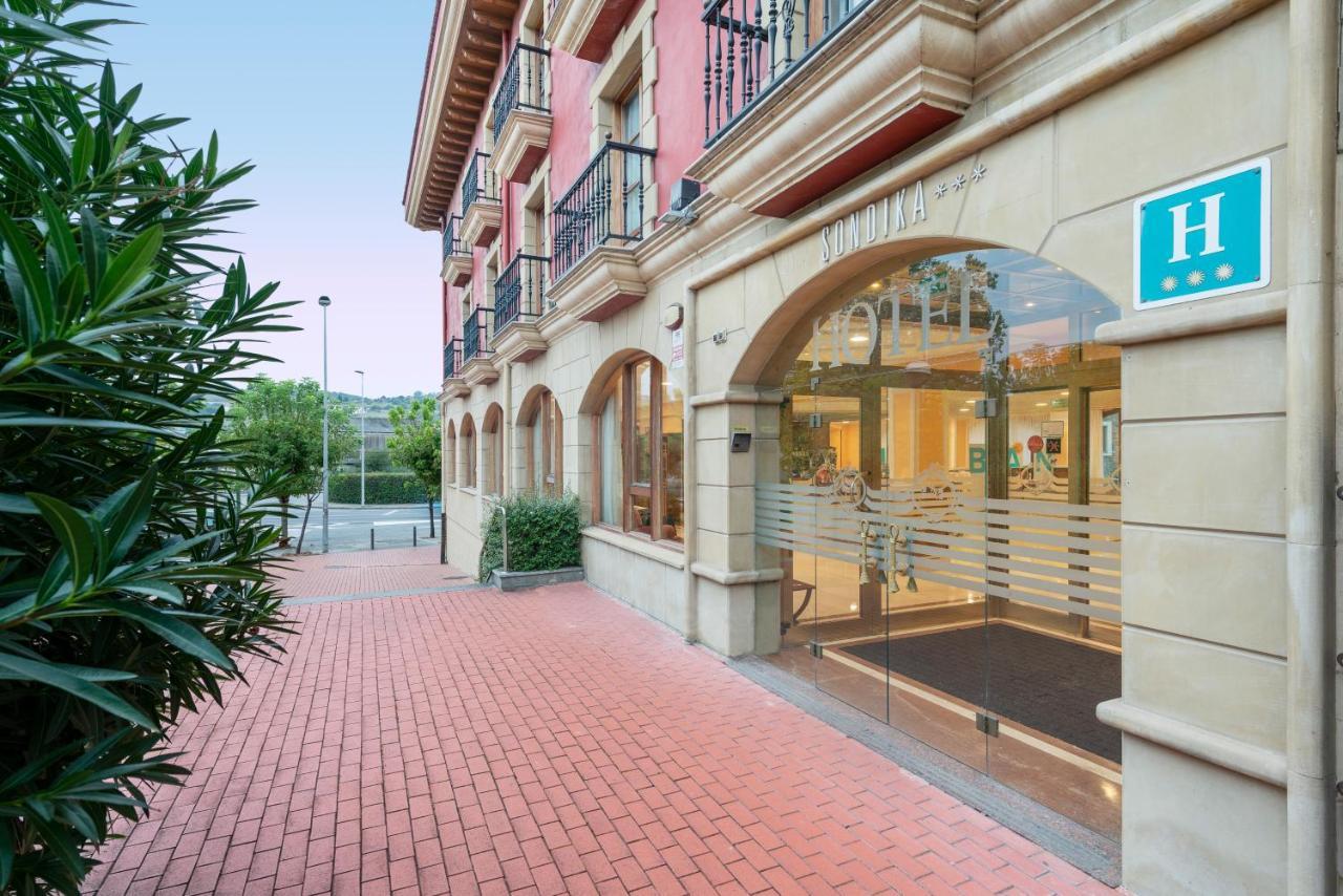 Hospedium Hotel Blu Sondika Luaran gambar