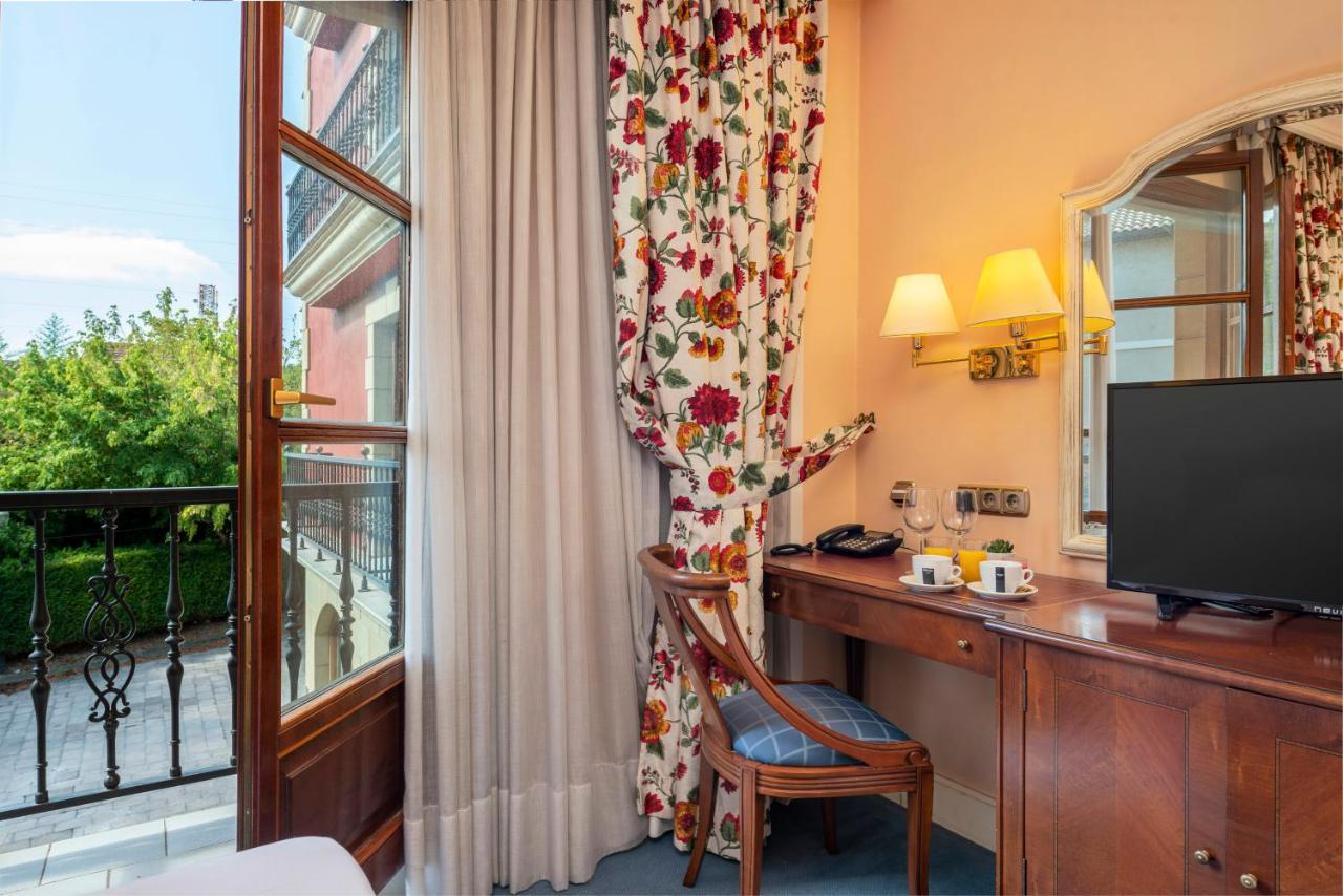 Hospedium Hotel Blu Sondika Luaran gambar