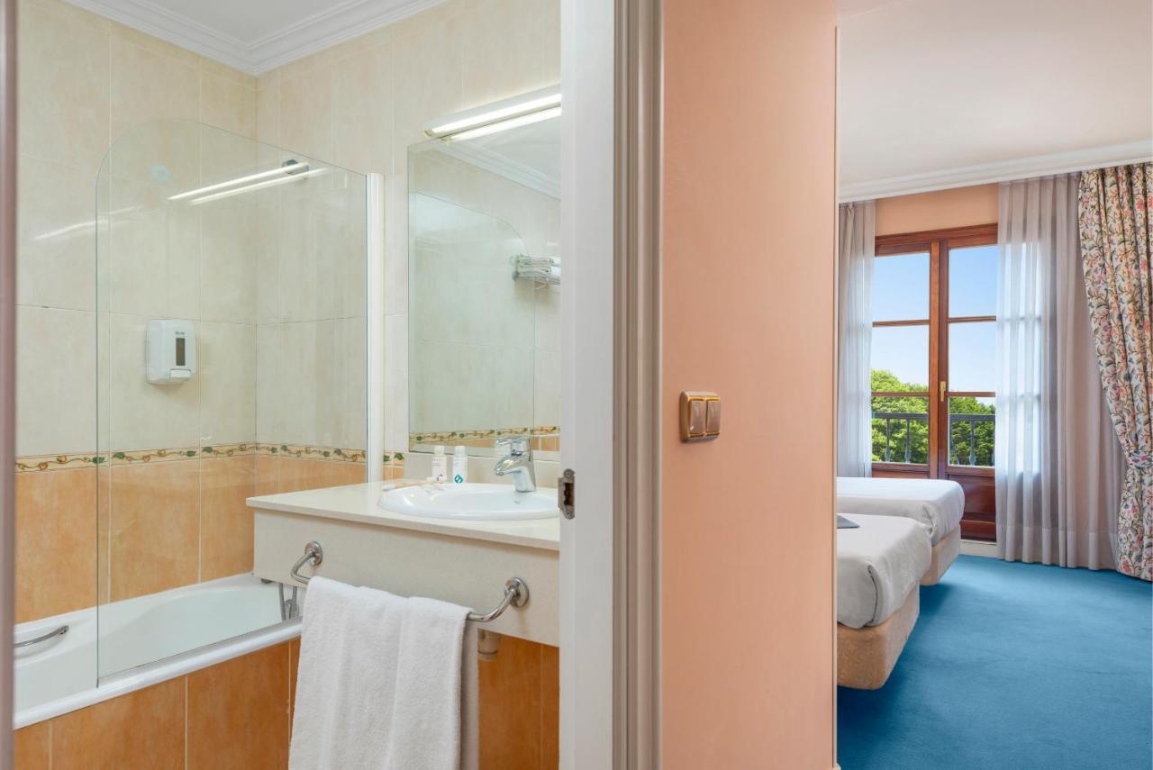 Hospedium Hotel Blu Sondika Luaran gambar